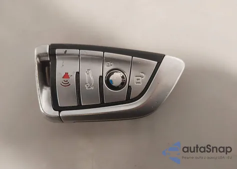 2019 BMW 540I xDrive из США, поврежденный, VIN WBAJE7C58KWW14166